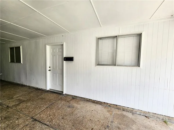 $1,200 | 111 Lambda Street, Unit 4, Belle Chasse, LA 70037