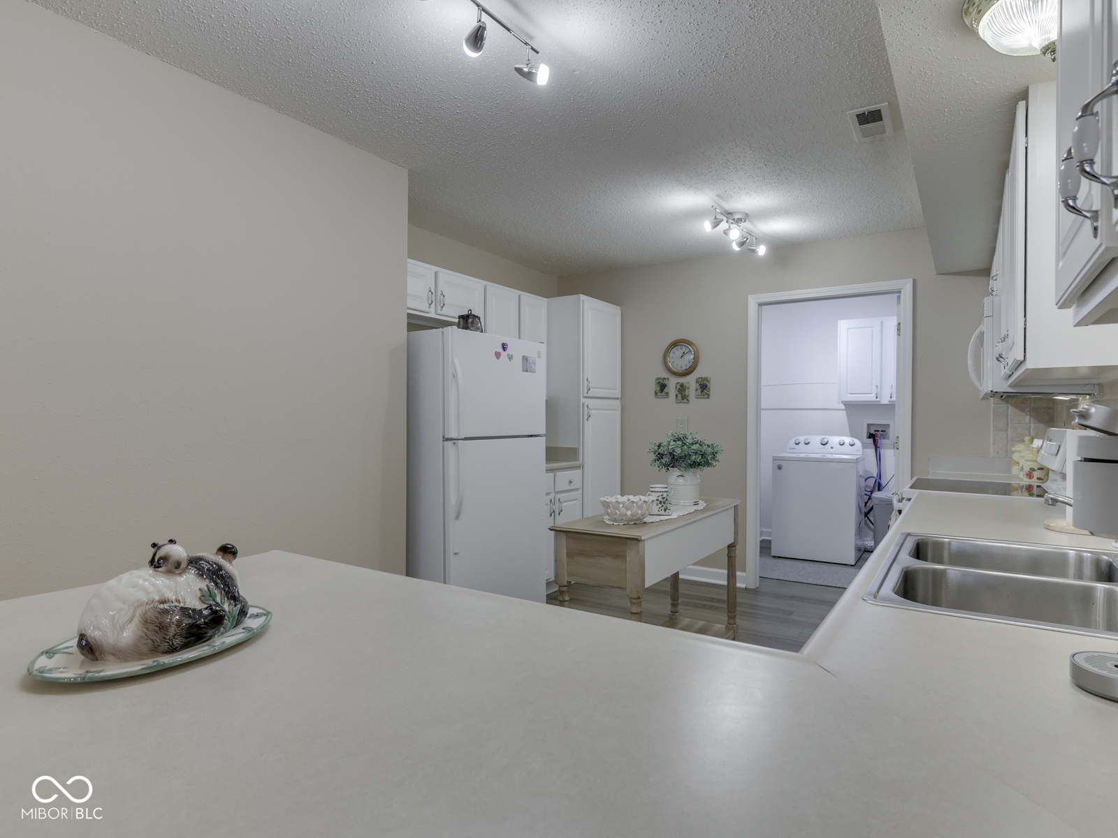 6147 Old Course Place Indianapolis, IN 46237 - Photo 12 of 25