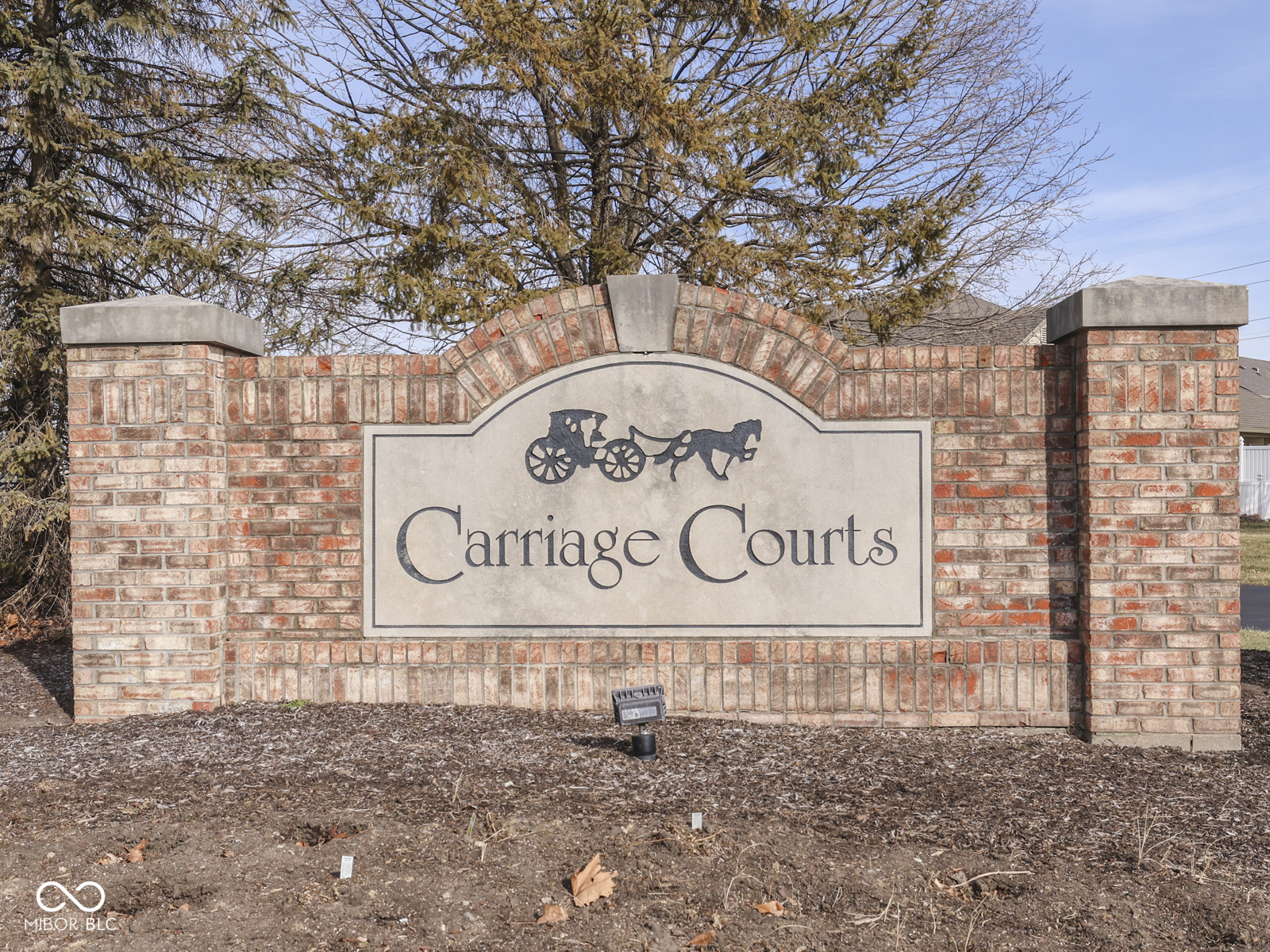 6147 Old Course Place Indianapolis, IN 46237 - Photo 2 of 25