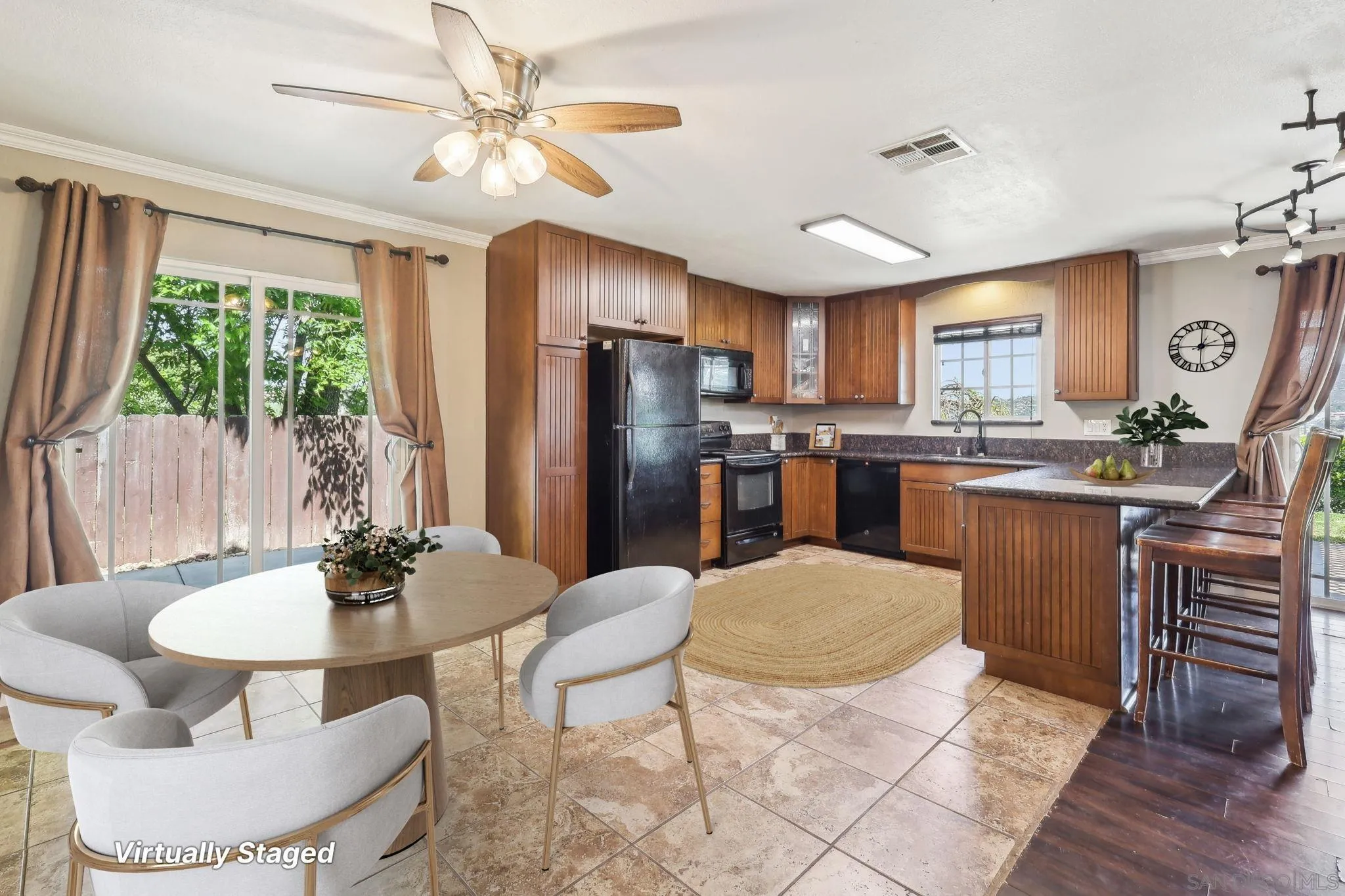 151 Demona Place Spring Valley, CA 91977 - Photo 11 of 34 Gallery Image 11