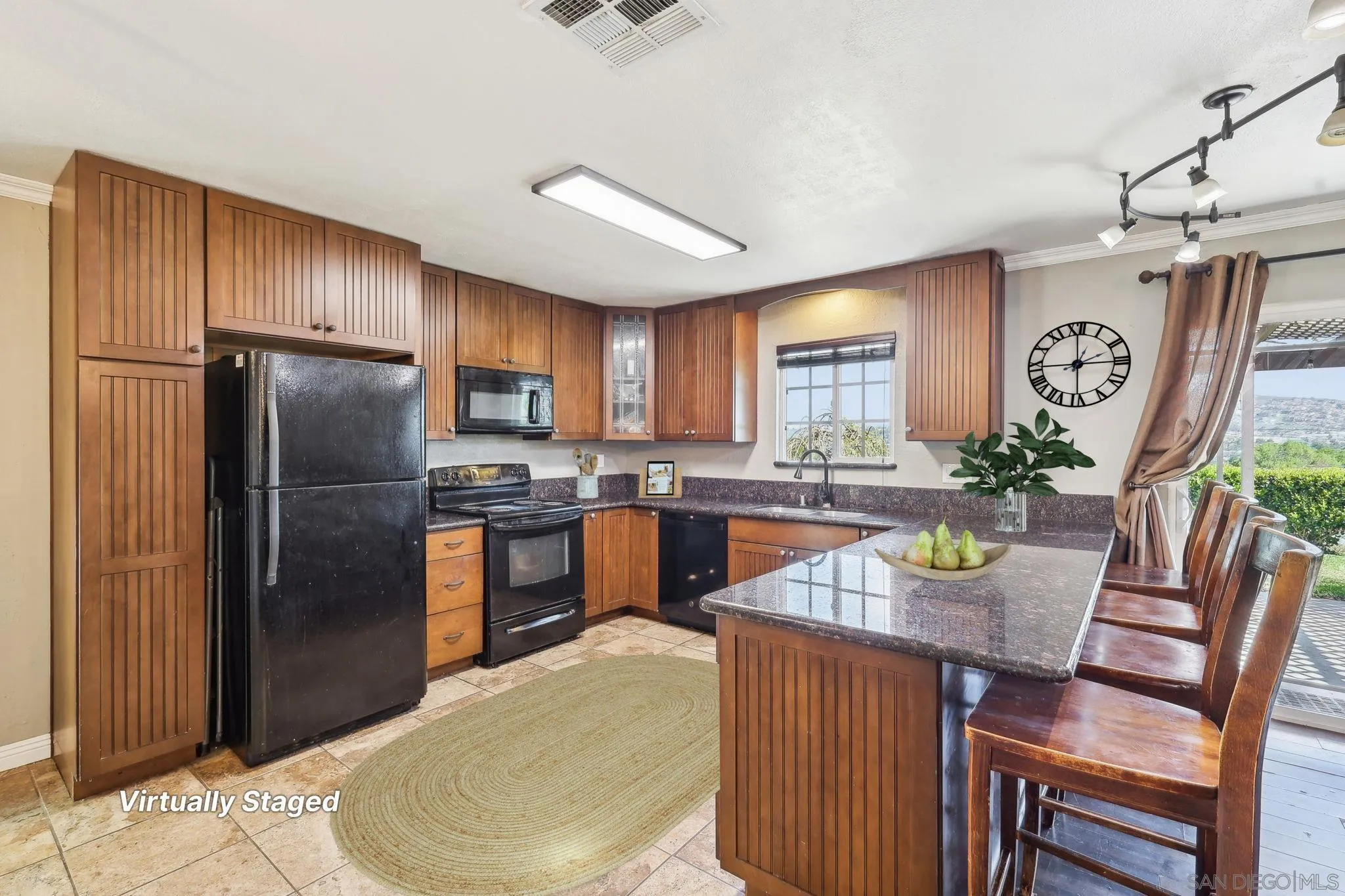 151 Demona Place Spring Valley, CA 91977 - Photo 13 of 34 Gallery Image 13