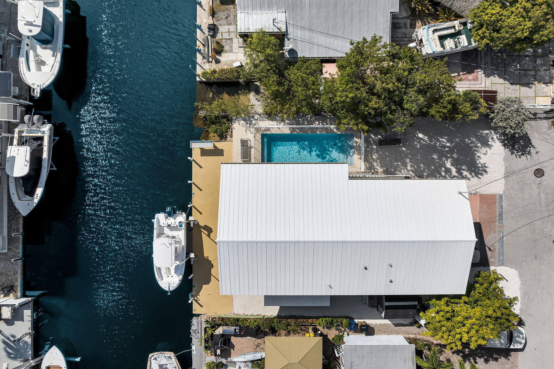 119 Primrose Lane Long Key, FL 33001 - Photo 41 of 43 Overhead