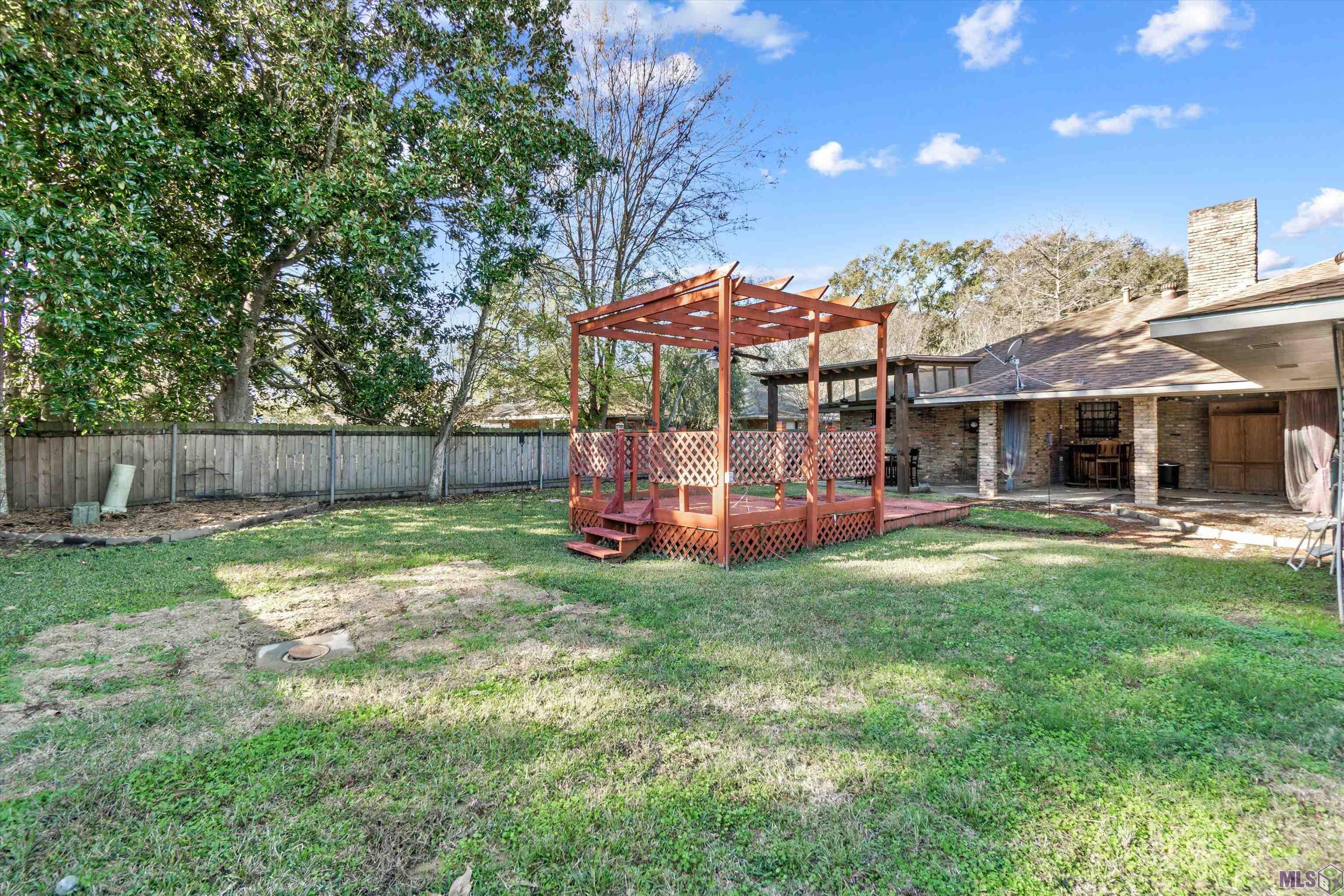 1450 Rue Desiree Baton Rouge, LA 70810 - Photo 16 of 18