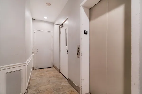 $3,750 | 188 North Street, Unit 22, Boston, MA 02113