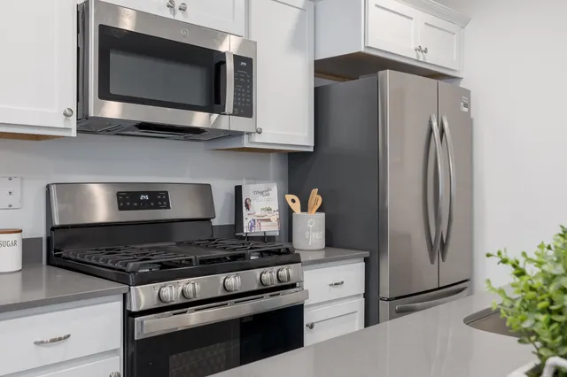 $162,000 | 2028 North James Avenue, Unit 2, Minneapolis, MN 55411