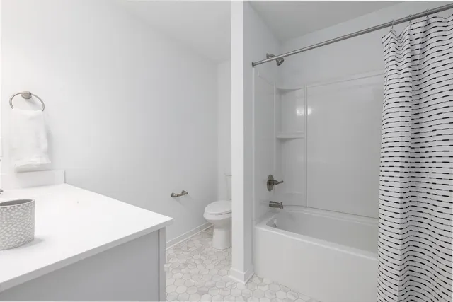 $162,000 | 2028 North James Avenue, Unit 2, Minneapolis, MN 55411