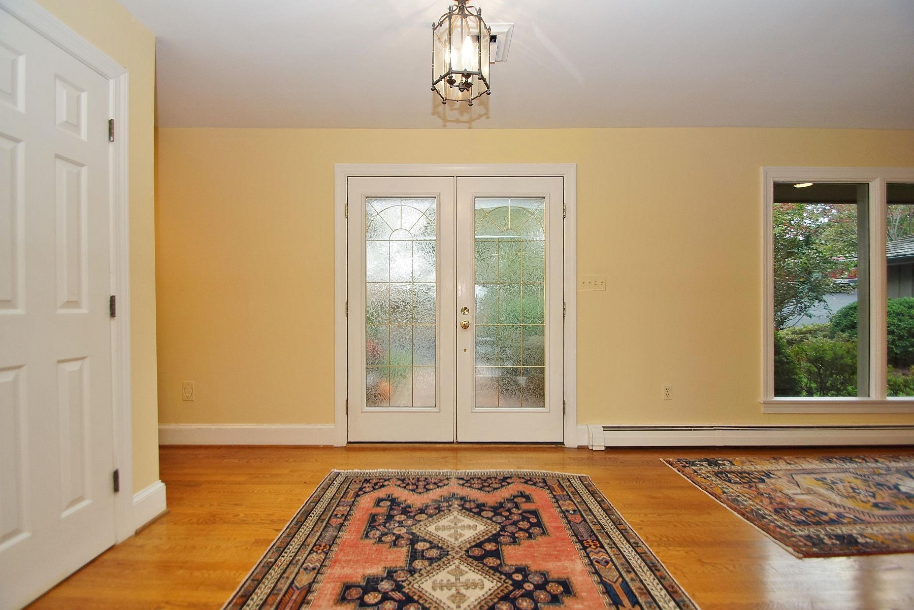 5009 Fox Ridge Road Southwest Roanoke, VA 24018 - Photo 22 of 94 foyer