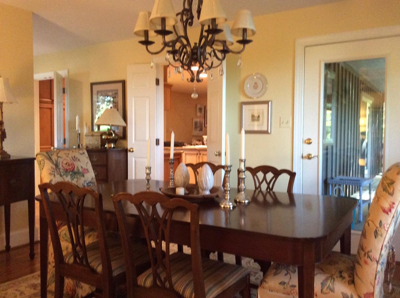5009 Fox Ridge Road Southwest Roanoke, VA 24018 - Photo 5 of 94 Dining Room