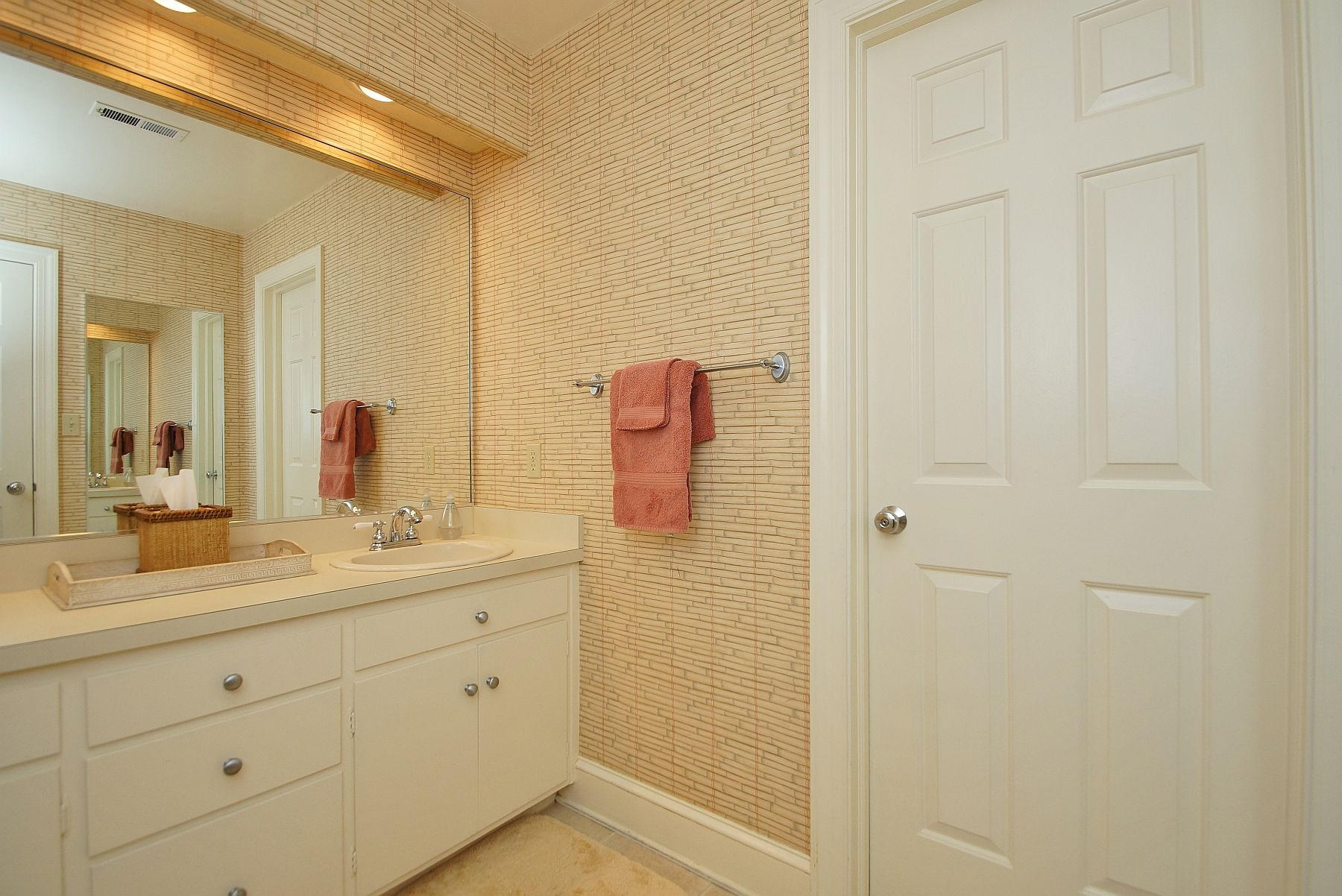 5009 Fox Ridge Road Southwest Roanoke, VA 24018 - Photo 62 of 94 DSC04551
