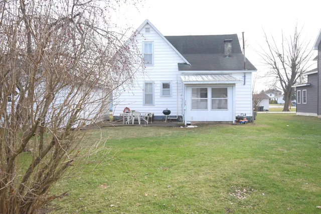 $109,900 | 506 East Elm Street, Rensselaer, IN 47978