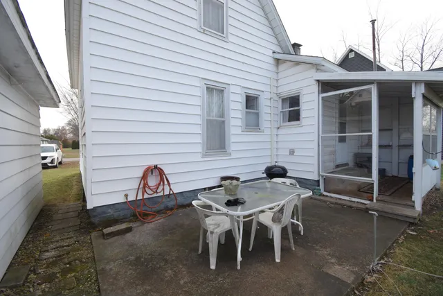 $109,900 | 506 East Elm Street, Rensselaer, IN 47978