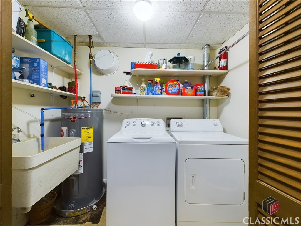 1320 Middlebrooks Road Watkinsville, GA 30677 - Photo 16 of 33 Laundry Room