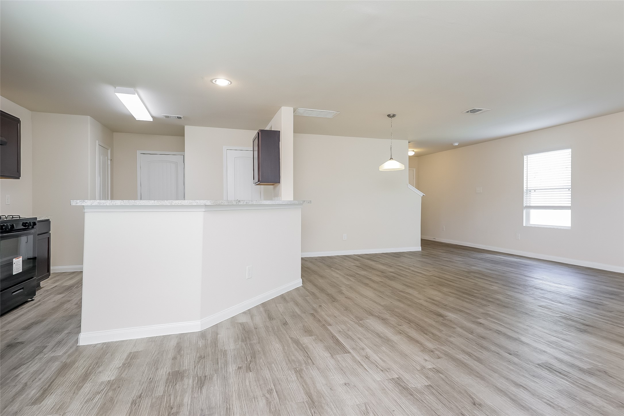4158 Silver Ranch Road Houston, TX 77014 - Photo 7 of 15 Photos may be representative of the floor plan and not the exact home. Finishes, layout, and features of the actual property for lease may vary.