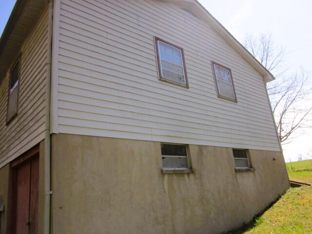2264 Orphanage Road Danville, VA 24540 - Photo 4 of 16 IMG_1066