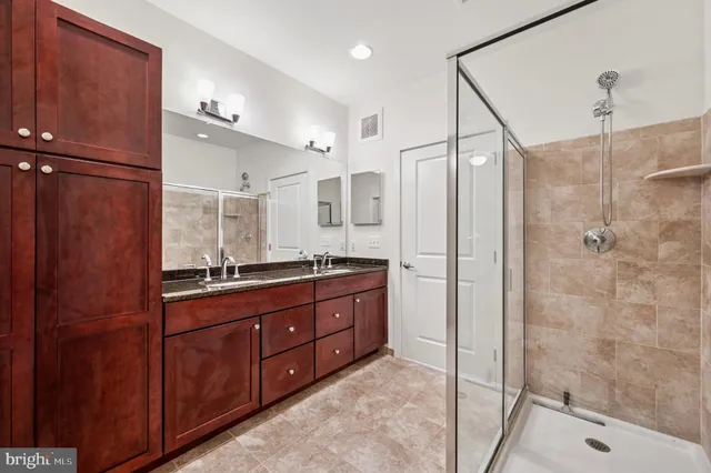 $689,000 | 600 South 24th Street, Unit 203, Philadelphia, PA 19146