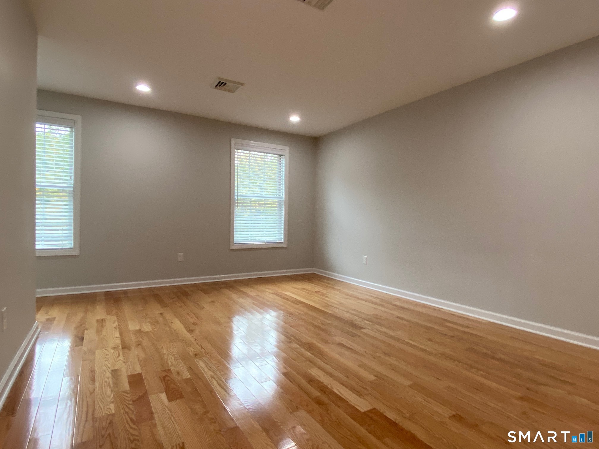2772 Boston Post Road, Unit 9 Guilford, CT 06437 - Photo 9 of 25