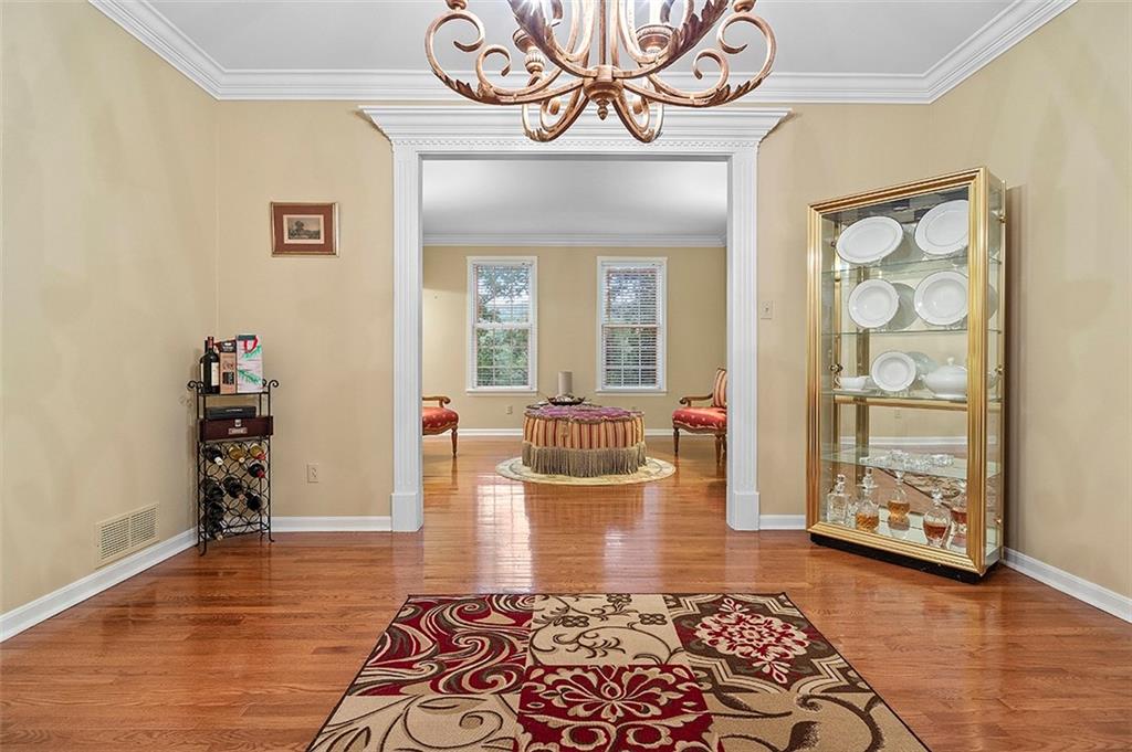 116 Alpine Circle Pittsburgh, PA 15215 - Photo 8 of 25 Gallery Image 8