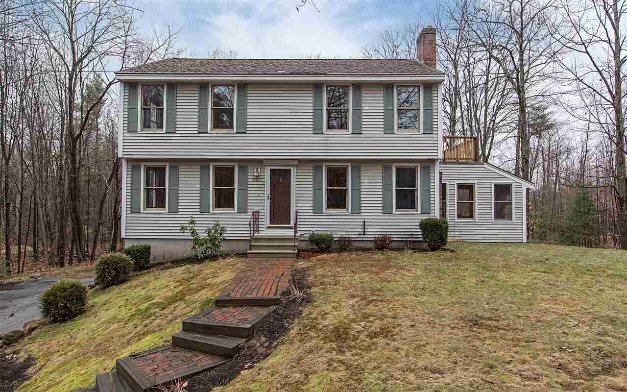 20 Shannon Road Hampstead, NH 03841 - Photo 2 of 33