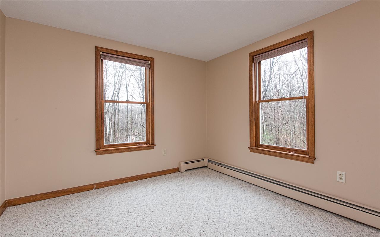 20 Shannon Road Hampstead, NH 03841 - Photo 25 of 33