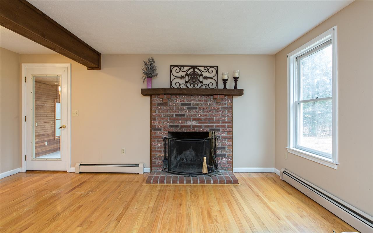 20 Shannon Road Hampstead, NH 03841 - Photo 4 of 33