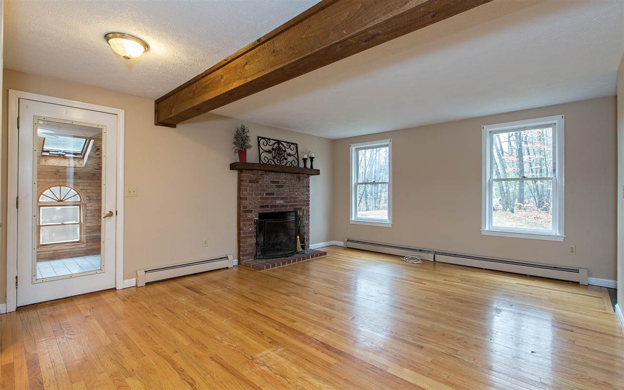 20 Shannon Road Hampstead, NH 03841 - Photo 5 of 33