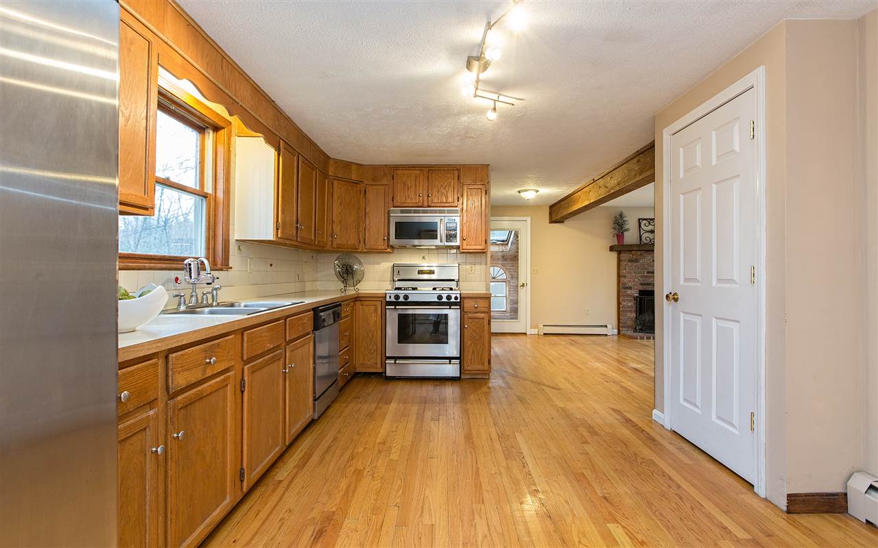 20 Shannon Road Hampstead, NH 03841 - Photo 7 of 33