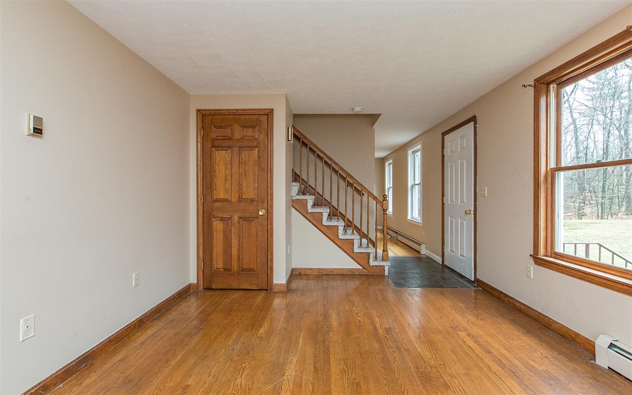 20 Shannon Road Hampstead, NH 03841 - Photo 10 of 33