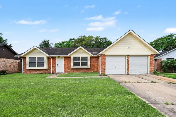 $249,950 | 19427 Gagelake Lane, Houston, TX 77084