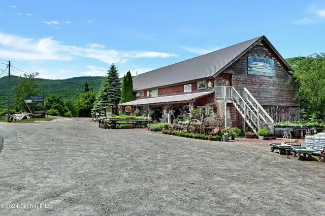 $950,000 | 729 Highway 9N, Ticonderoga, NY 12883