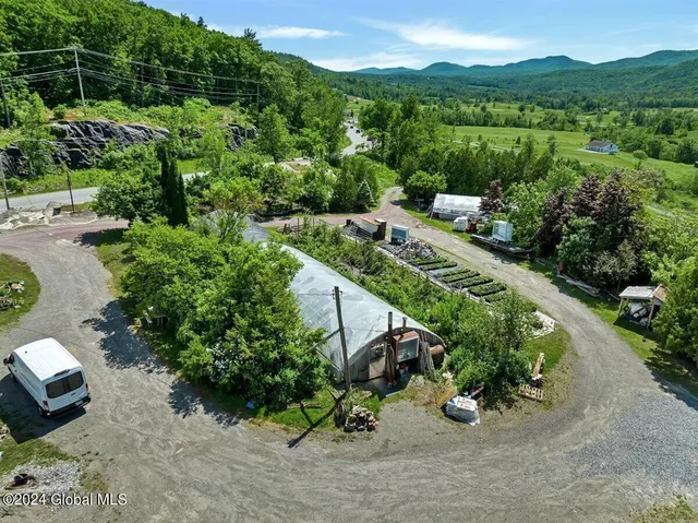 $950,000 | 729 Highway 9N, Ticonderoga, NY 12883