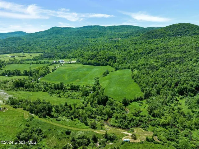 $950,000 | 729 Highway 9N, Ticonderoga, NY 12883