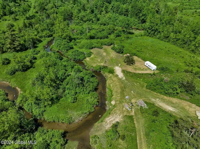 $950,000 | 729 Highway 9N, Ticonderoga, NY 12883