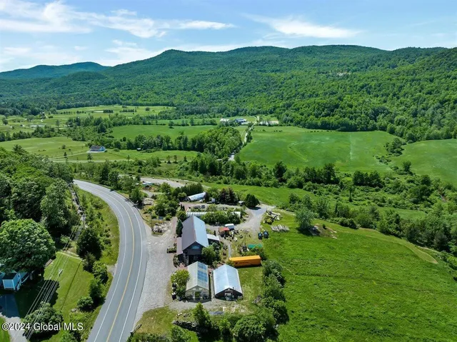$950,000 | 729 Highway 9N, Ticonderoga, NY 12883
