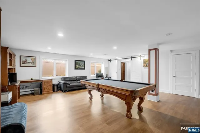 $1,279,910 | 807 Edgewood Lane, Unit B, Fort Lee, NJ 07024