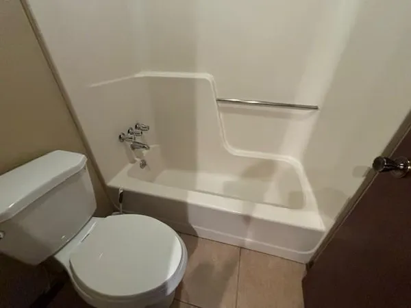 $1,350 | 69 Crislaur Avenue, Unit C, Harahan, LA 70123