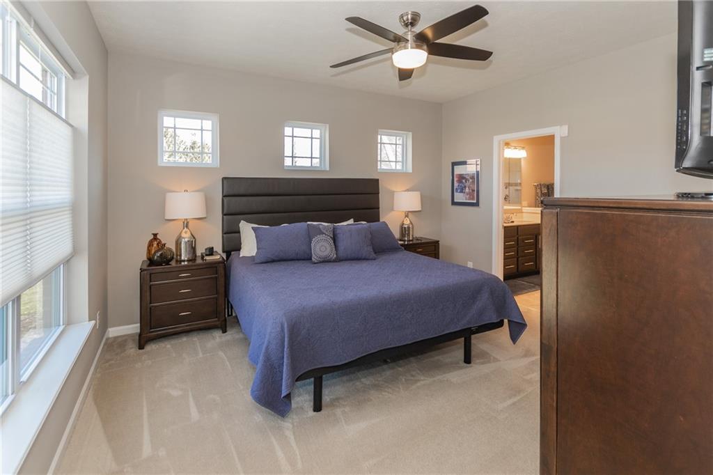 7048 West Ridge Run Court Greenfield, IN 46140 - Photo 13 of 25 Gallery Image 13
