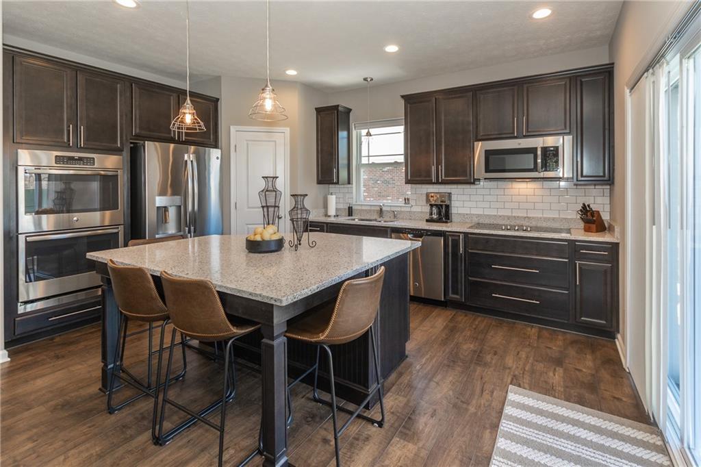 7048 West Ridge Run Court Greenfield, IN 46140 - Photo 10 of 25 Gallery Image 10
