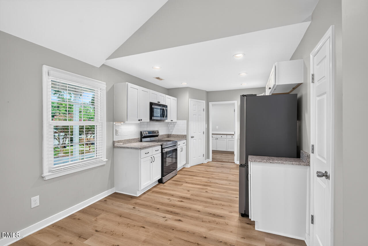 1507 Robinhood Road Durham, NC 27701 - Photo 13 of 45 13 (1)