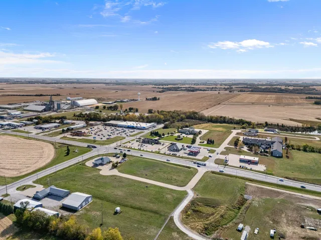 $100,000 | Lot 3 Southeast 13th Ave Court, Aledo, IL 61231