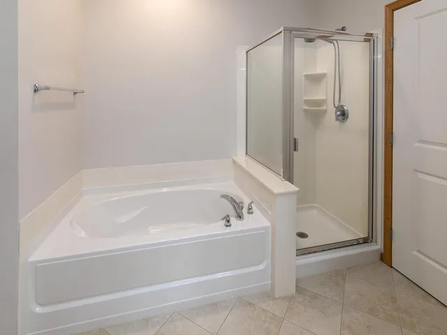 $275,000 | 9630 Independence Circle, Unit 201, Chanhassen, MN 55317