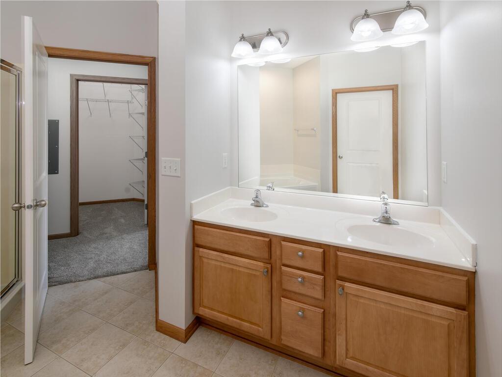 9630 Independence Circle, Unit 201 Chanhassen, MN 55317 - Photo 24 of 36