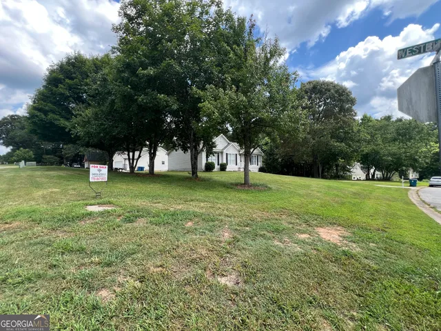 $324,900 | 720 Westbury Court, Bethlehem, GA 30620