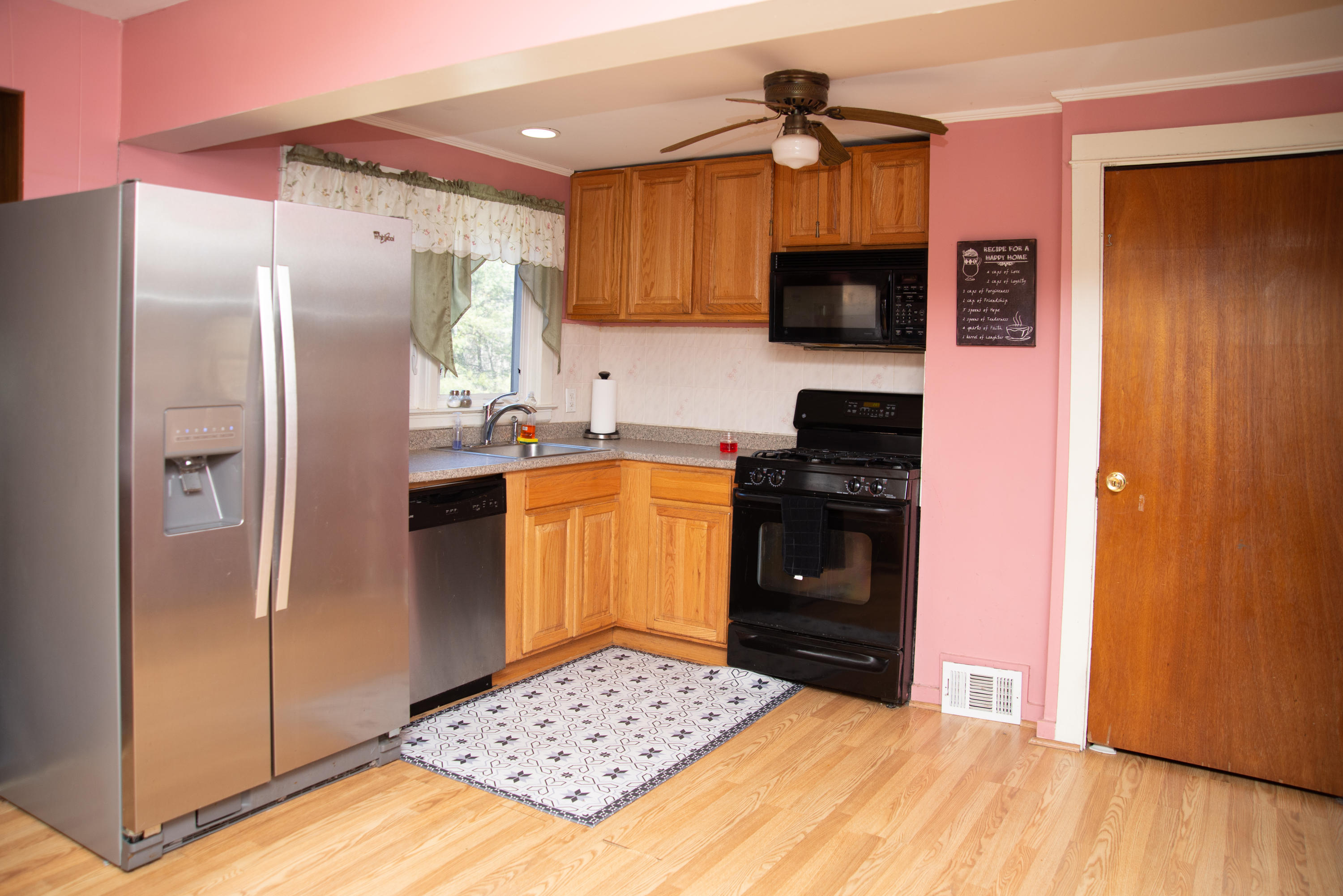 175 Fore Road Eliot, ME 03903 - Photo 4 of 23 DSC_0081