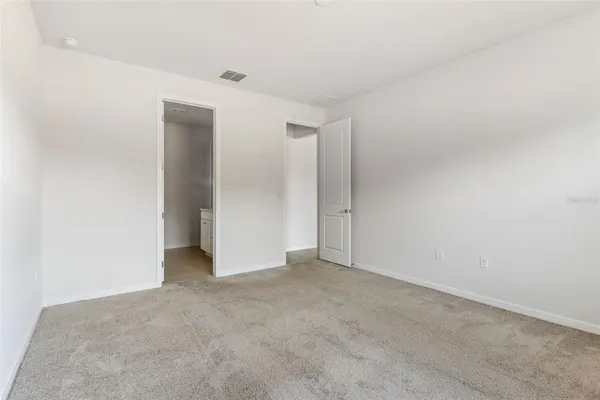 $2,250 | 36887 Highland Meadows, Zephyrhills, FL 33542