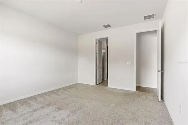 $2,250 | 36887 Highland Meadows, Zephyrhills, FL 33542