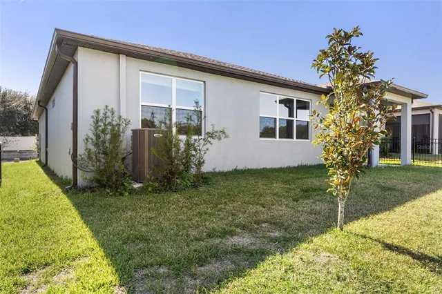 $2,500 | 36887 Highland Meadows, Zephyrhills, FL 33542