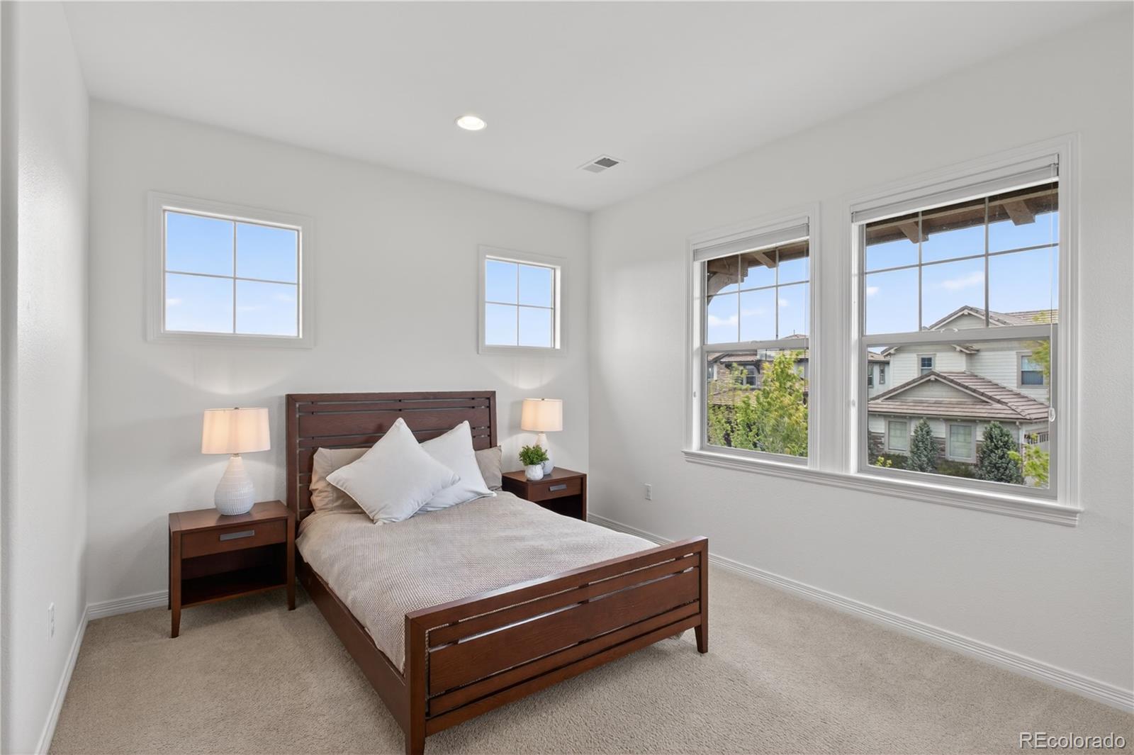 10663 Sundial Rim Road Highlands Ranch, CO 80126 - Photo 27 of 49 Gallery Image 27