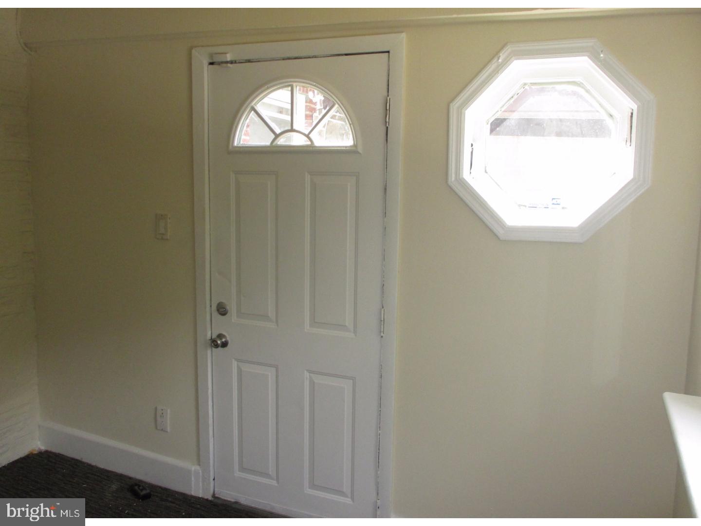 441 Croyden Road Upper Darby, PA 19082 - Photo 4 of 18 Foyer