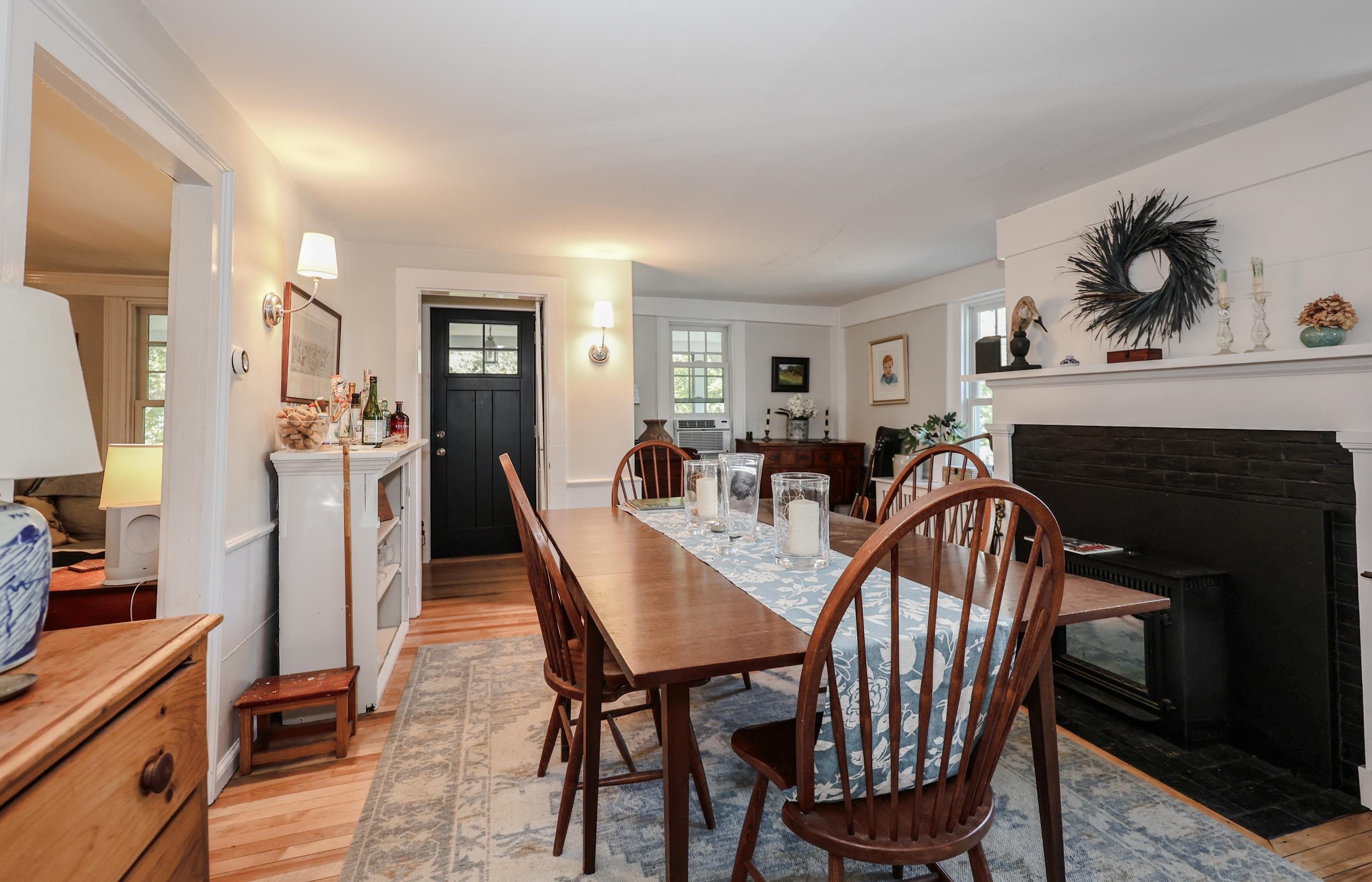 89 Old Henniker Road Hopkinton, NH 03229 - Photo 8 of 59 Gallery Image 8