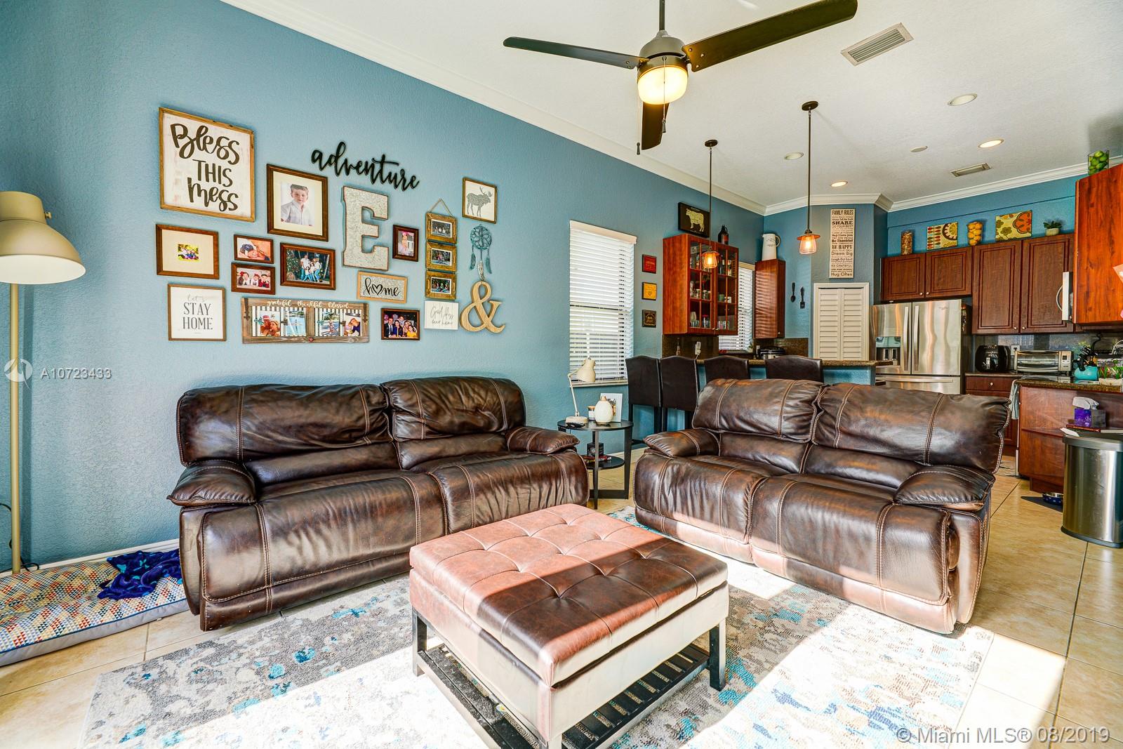 3045 Southwest 148th Avenue Miami, FL 33185 - Photo 15 of 44 Gallery Image 15